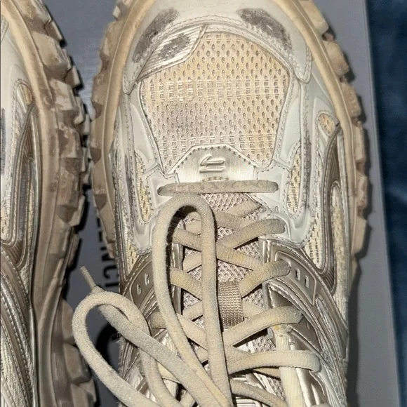 Balenciaga DESTROYED defender sz 46 - Picture 11 of 16